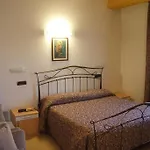 Bice 3* Σενιγκάλια